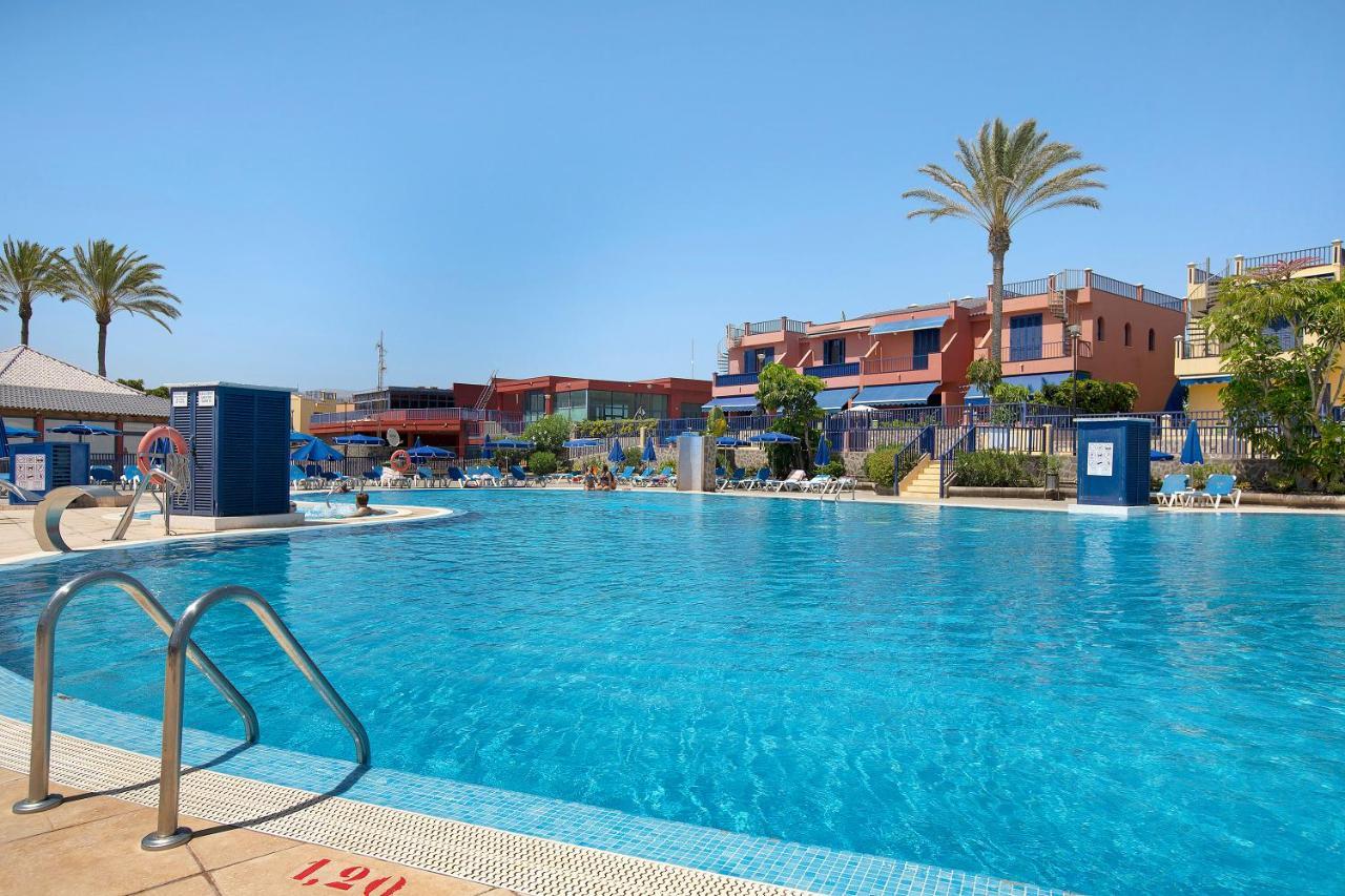Free Airport Shuttle And Parking Villa San Bartolome de Tirajana  Exterior photo